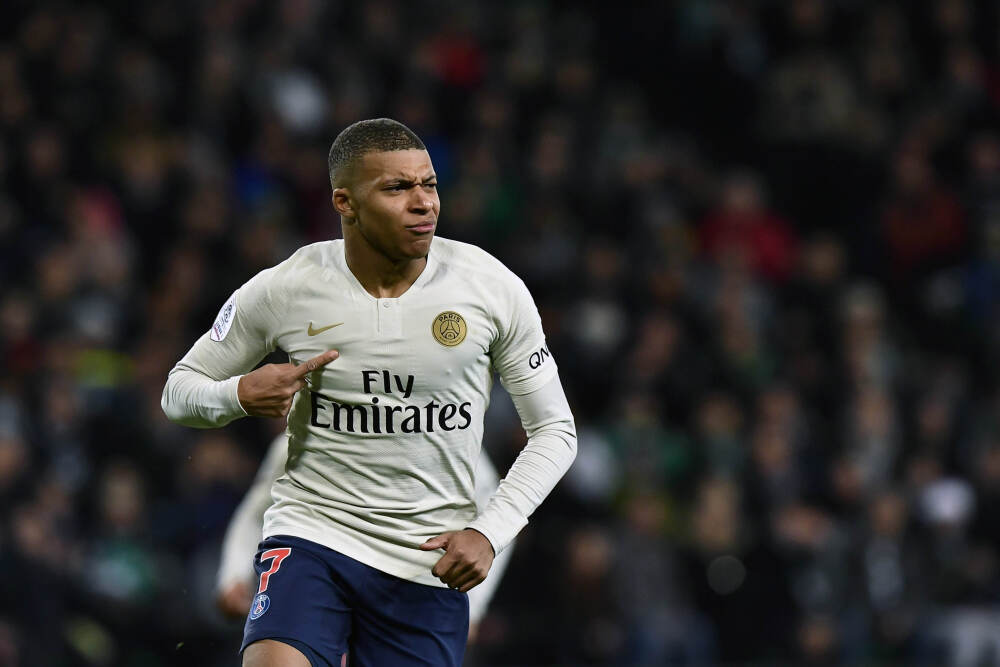 40年前重仓大陆，如今手握3700亿，这个华人家族凭什么富过三代？